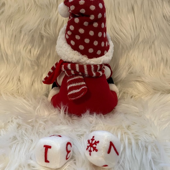 Christmas Decoration: Snowman Date Holder or Countdown to Christmas - Picture 3 of 3